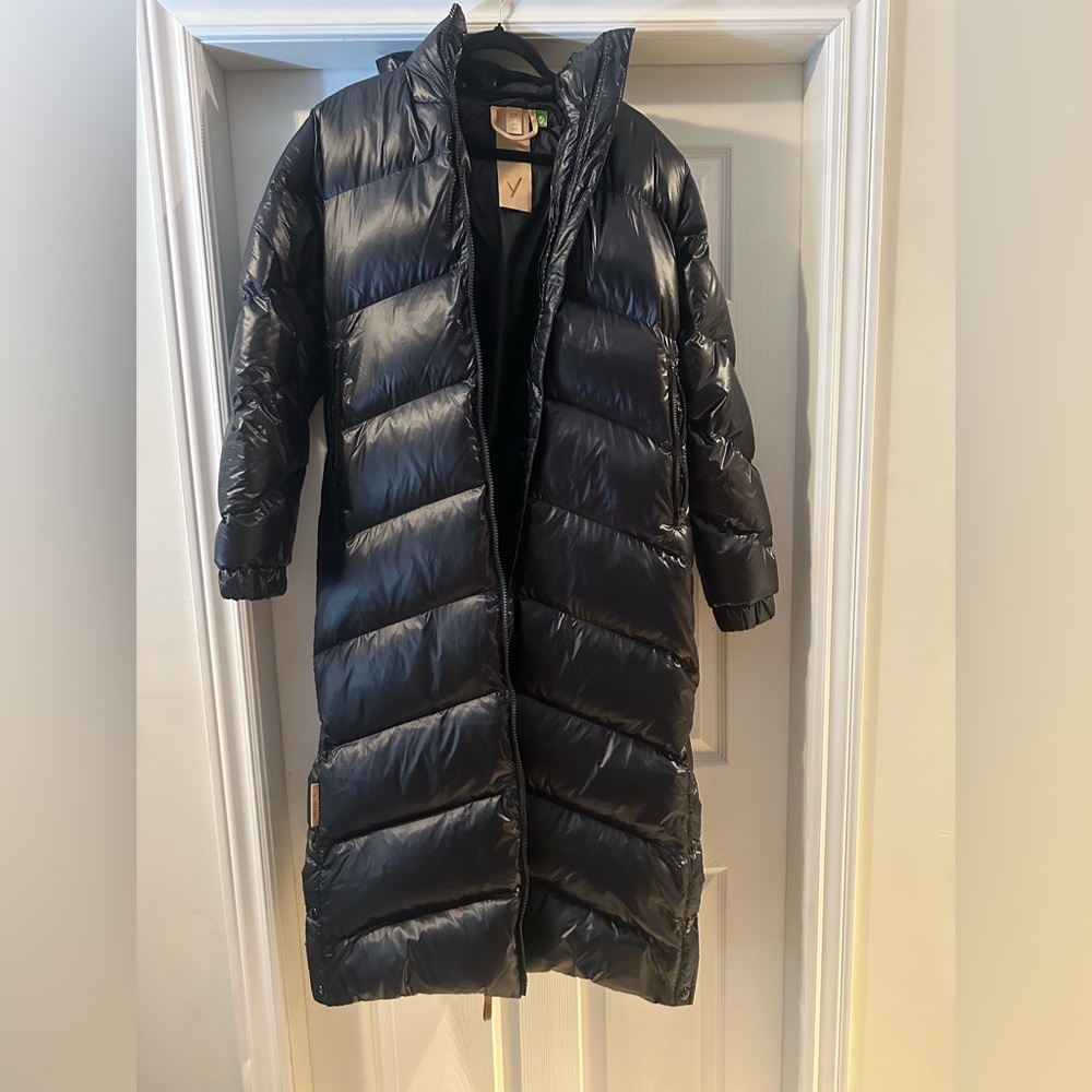 Indyeva Long Puffer Coat size small